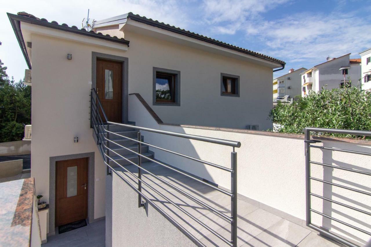 Apartments Edi & Tea Malinska Exterior foto